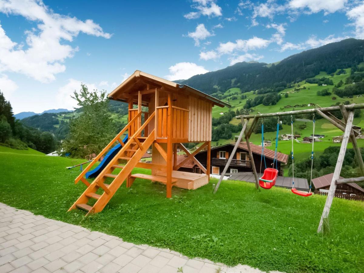 On The Mountainside In Appartement *