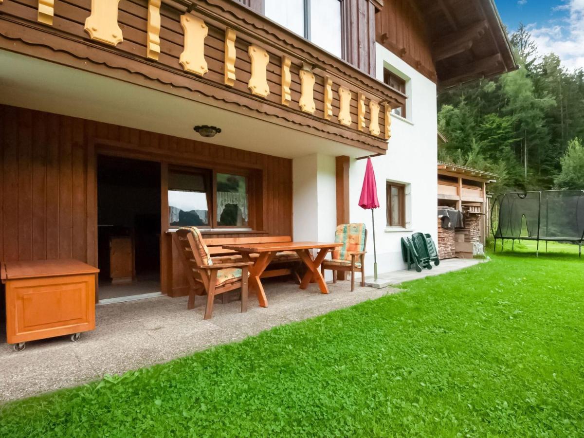 Appartement On The Mountainside In Silbertal